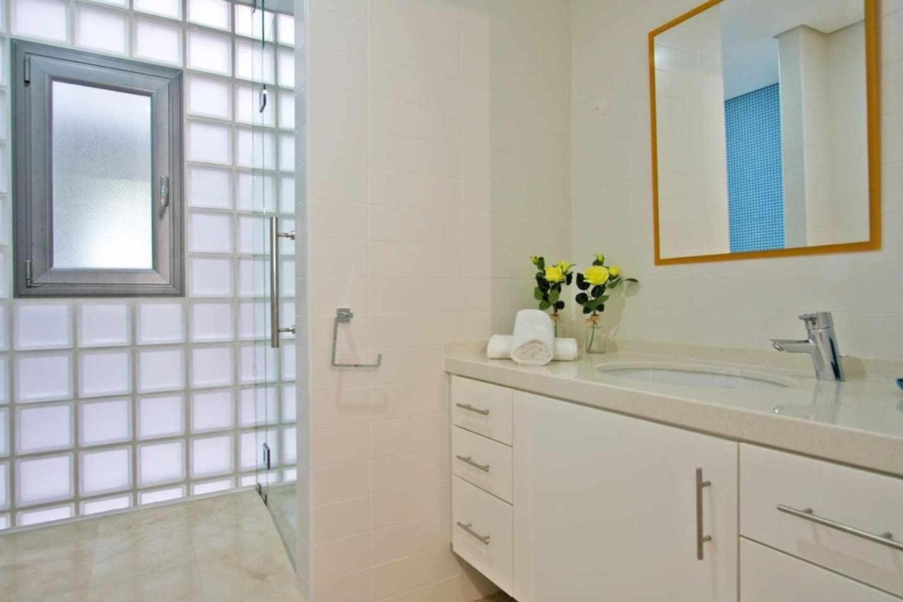 Believe In Dream Apart Contemporaneo Com Piscina Tavira Eksteriør billede